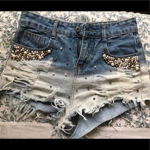 Jean shorts with embellishments